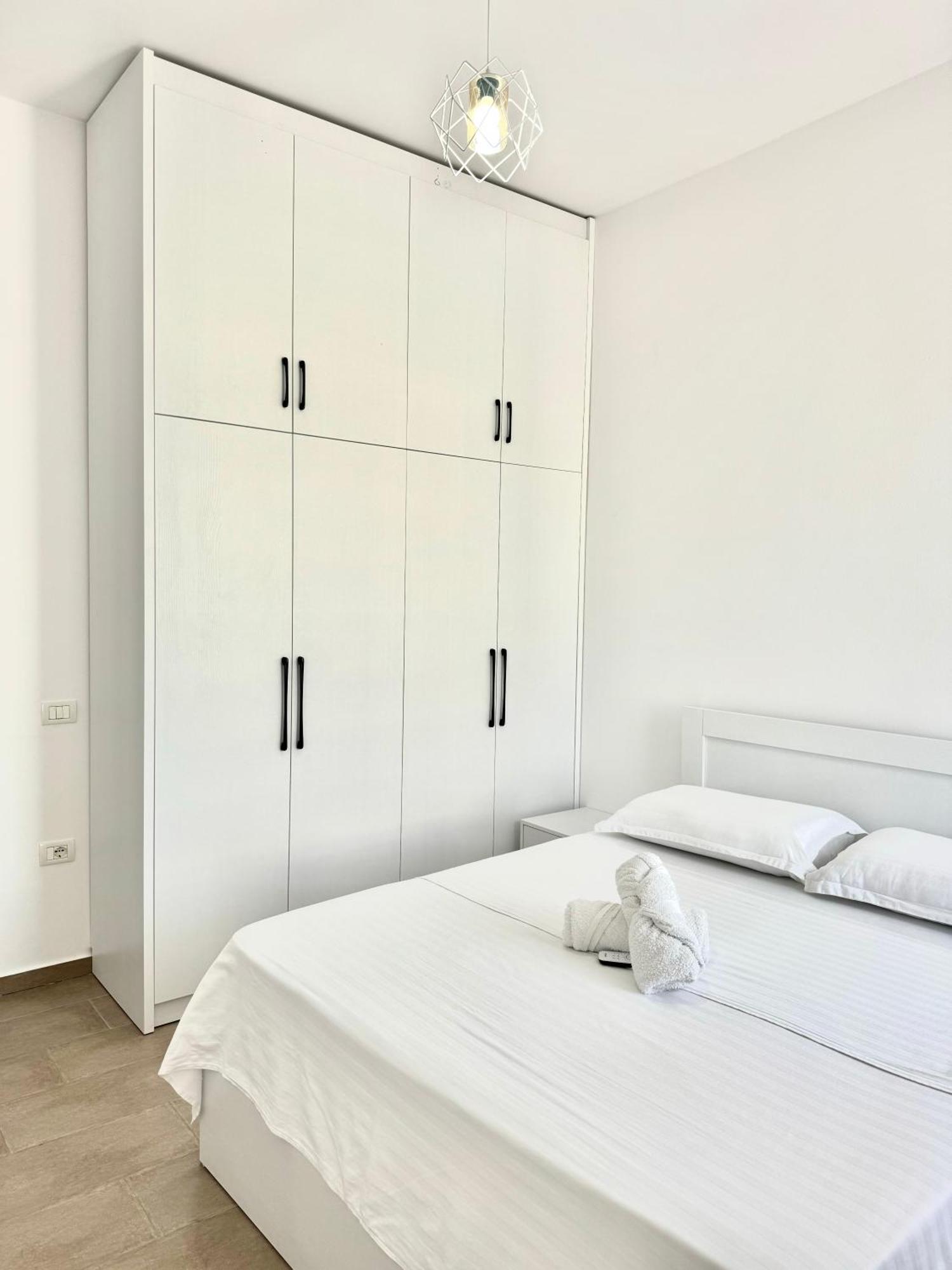 Prestige Apartament Sea View Durrës 外观 照片
